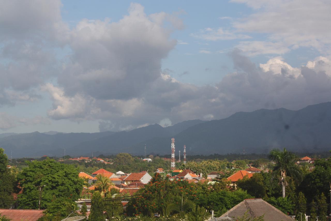 Hotel Mandari Pabean Buleleng Esterno foto