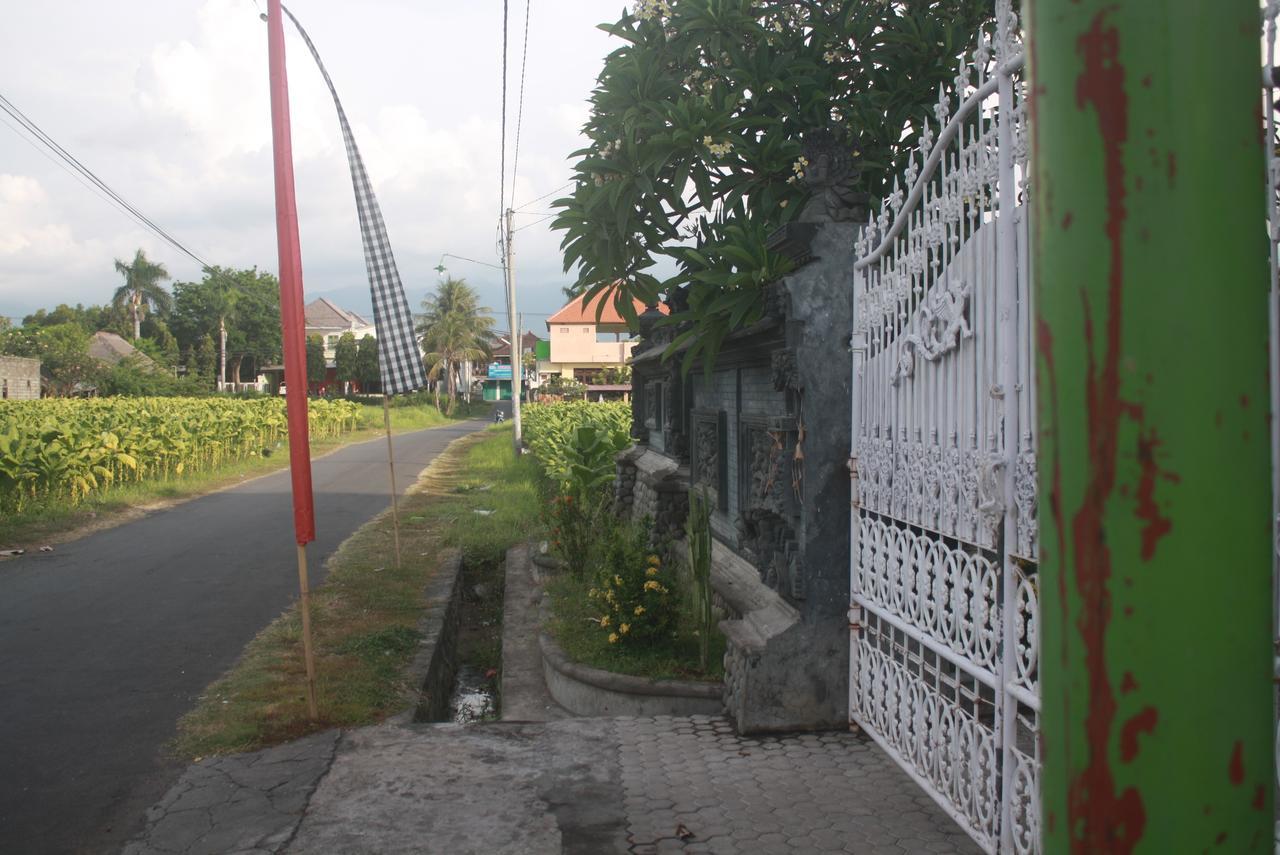 Hotel Mandari Pabean Buleleng Esterno foto