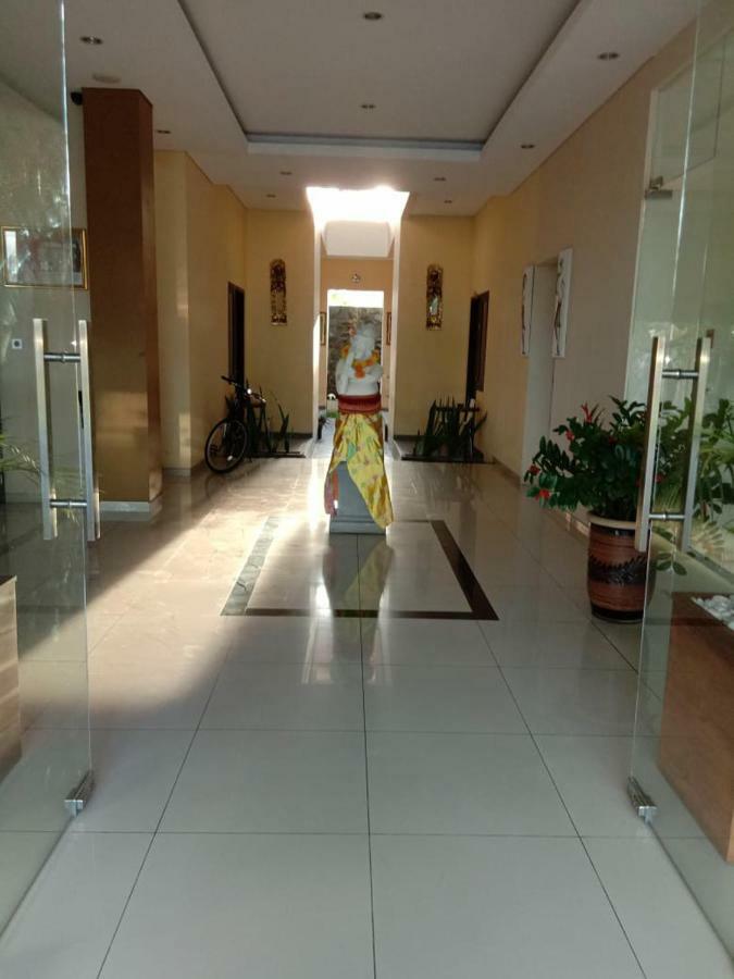 Hotel Mandari Pabean Buleleng Esterno foto