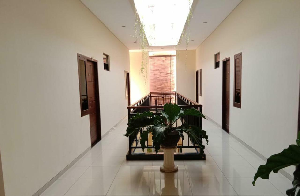 Hotel Mandari Pabean Buleleng Esterno foto